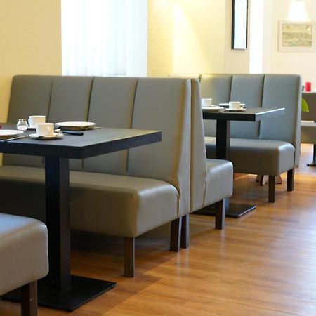 Gaestehaus Lisakowski Pension Am Brautwiesenpark Gorlitz Luaran gambar