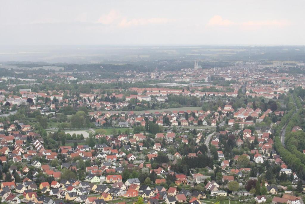 Gaestehaus Lisakowski Pension Am Brautwiesenpark Gorlitz Luaran gambar